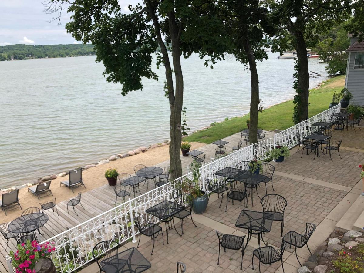 The French Country Inn Lake Geneva Exterior photo