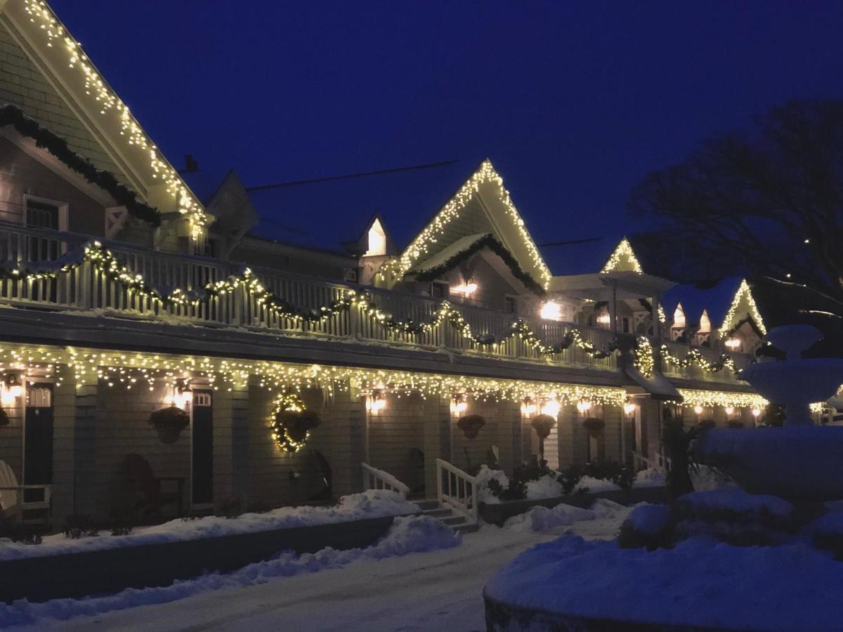 The French Country Inn Lake Geneva Exterior photo